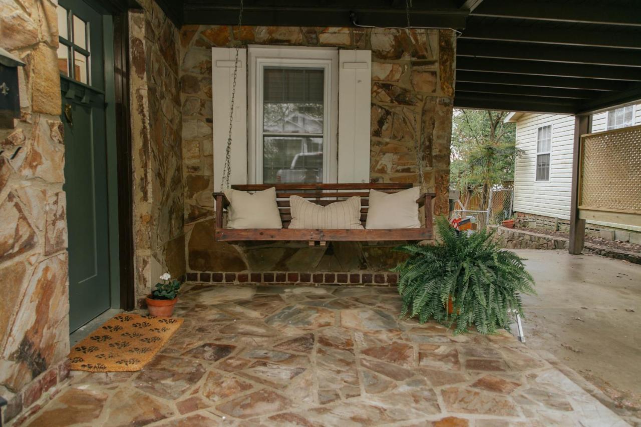 The Woodlawn Tudor Hot Springs Exterior photo